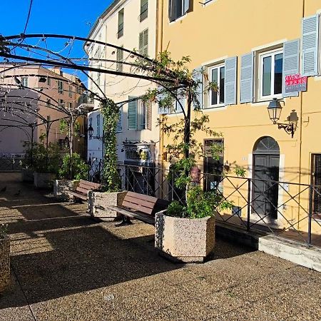 Superbe Appartement 2 Pieces A 2 Pas De La Plage,Dans La Vieille Ville Mentona Zewnętrze zdjęcie